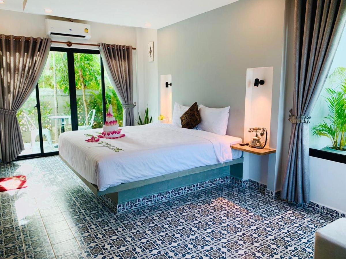 Raing Phnom Bungalow 캄폿 외부 사진