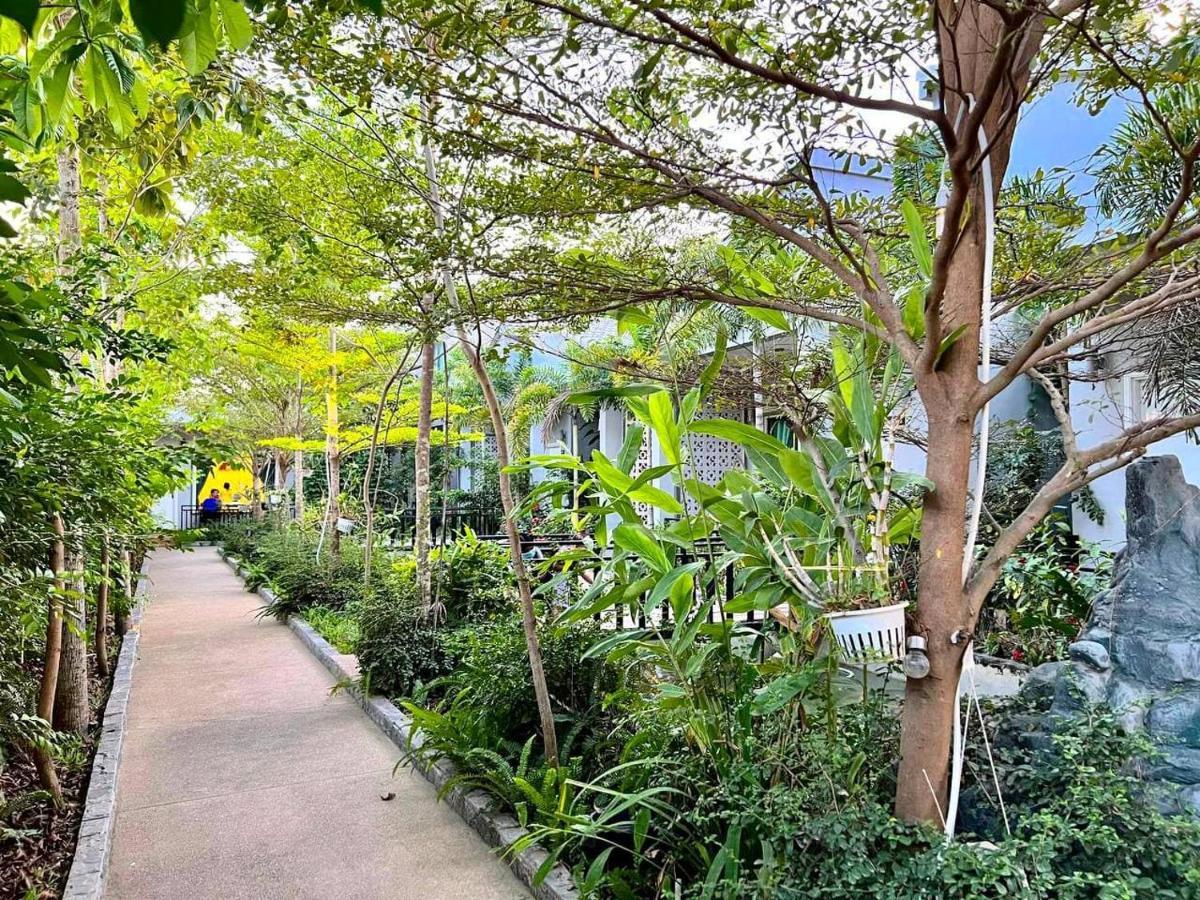 Raing Phnom Bungalow 캄폿 외부 사진