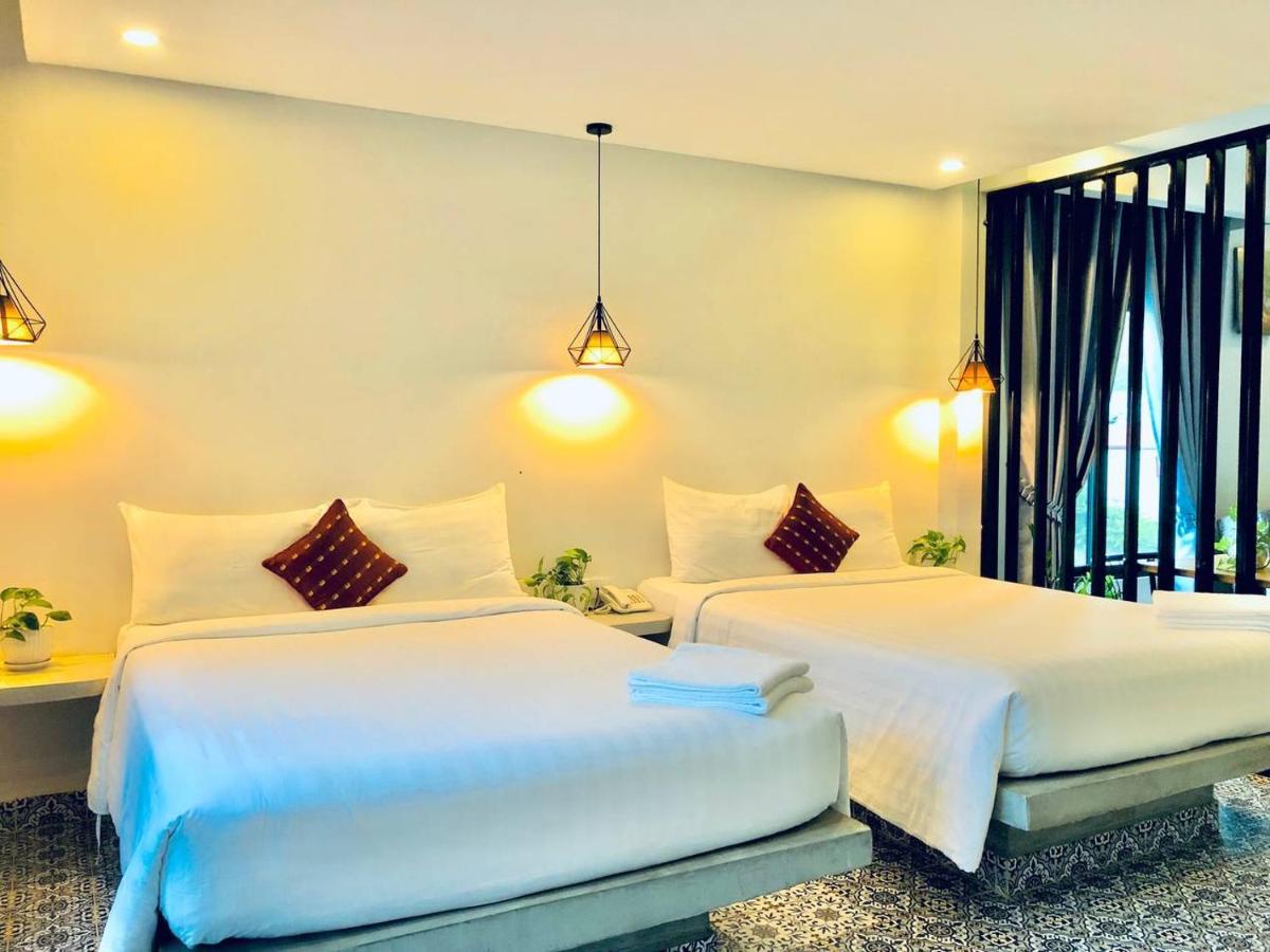 Raing Phnom Bungalow 캄폿 외부 사진