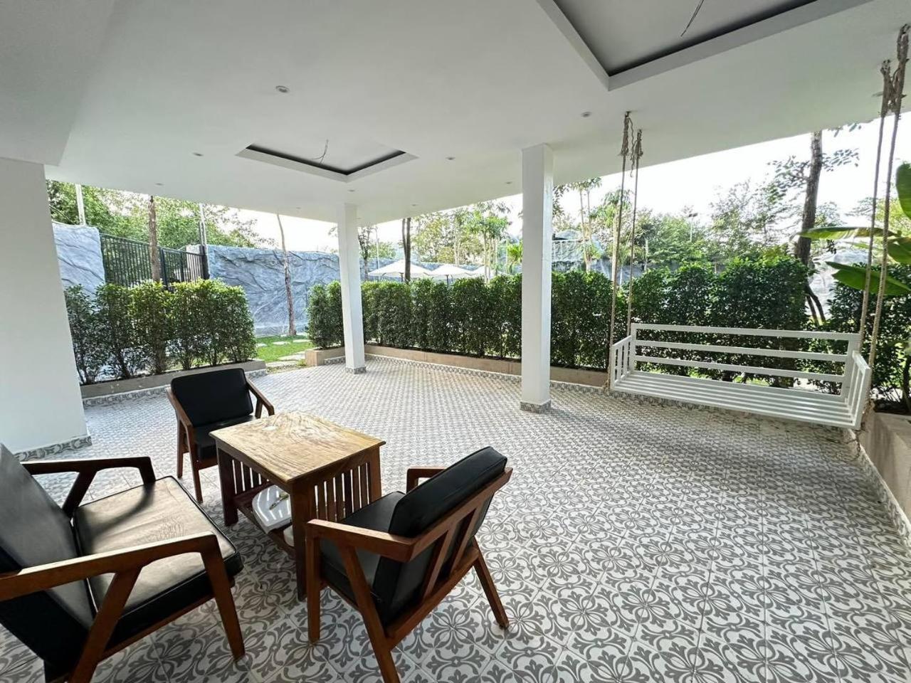 Raing Phnom Bungalow 캄폿 외부 사진