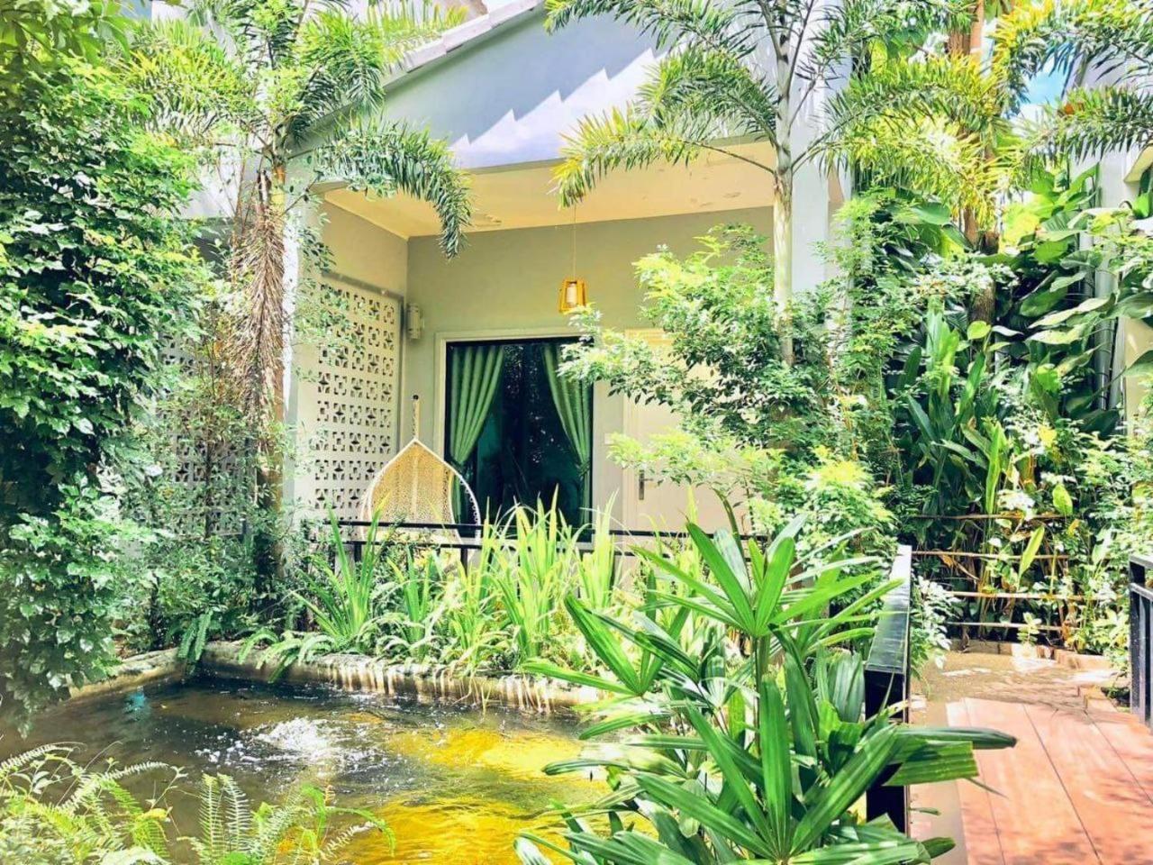 Raing Phnom Bungalow 캄폿 외부 사진